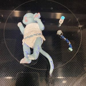 Silicone tiny blue Avatar baby